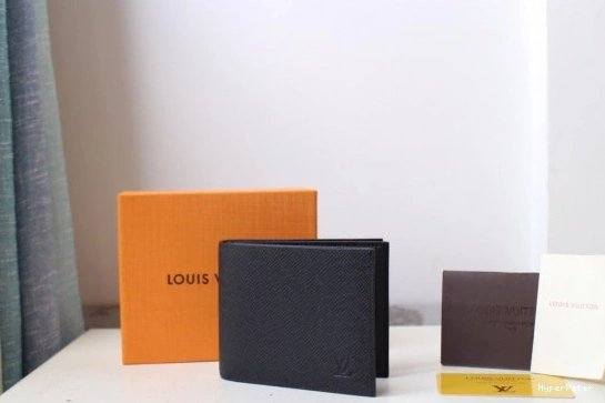 LOUIS AMERIGO VUITTON WALLET 0824